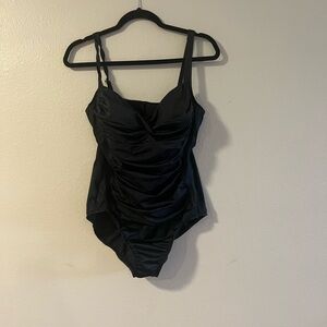 Croft & Barrow Black One-Piece Body Sculptor Swimsuit